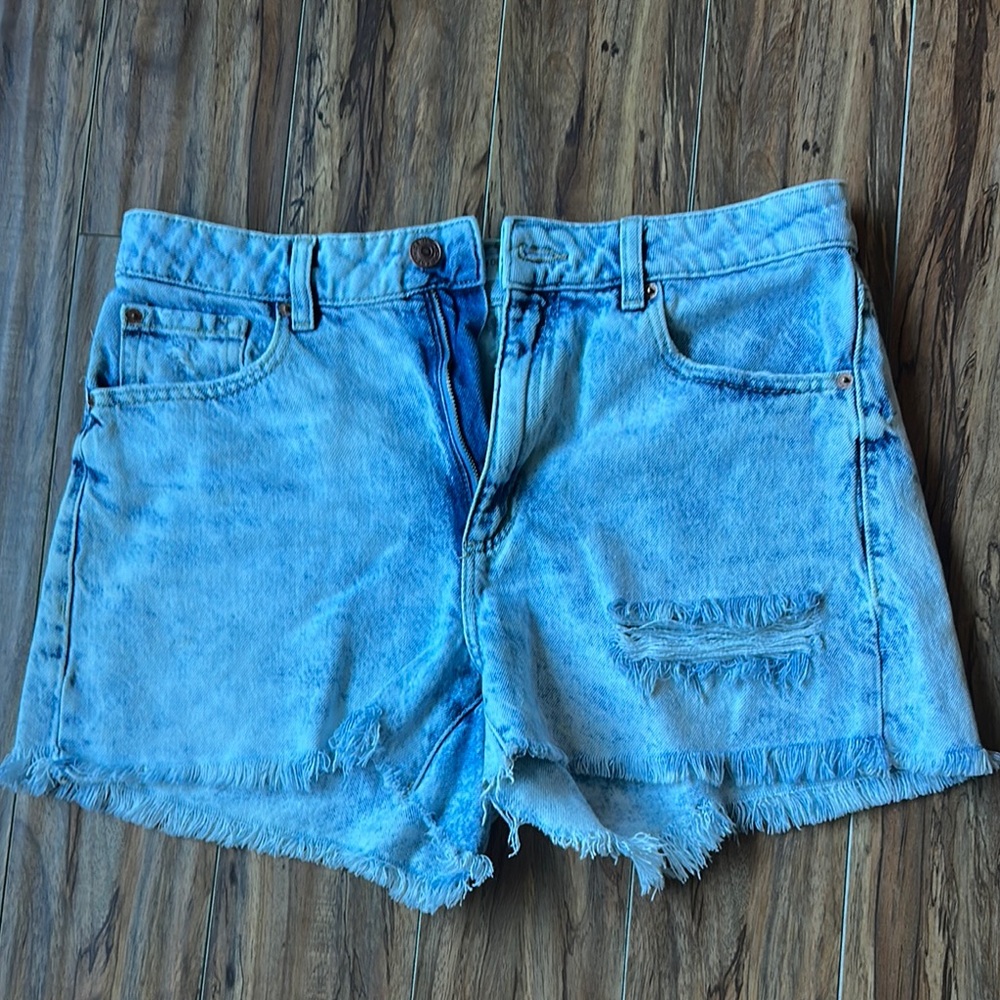 Garage Mom Shorts Distressed High-Waisted Acid Wash
